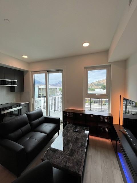 620 Coronation Avenue #610 - Photo 5 of 40