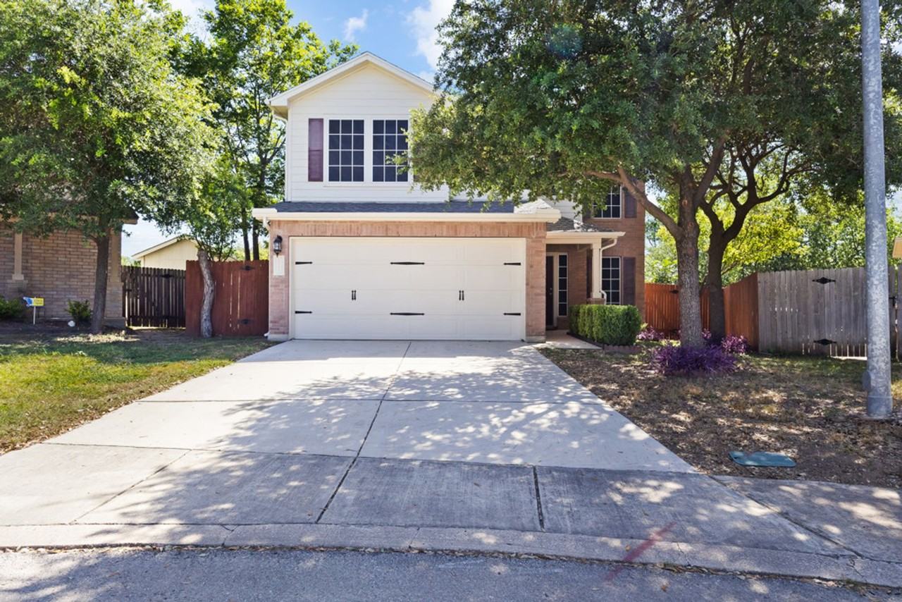 10106 Roseangel Ln - Photo 2 of 24