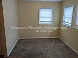 featured image of 142 Page St Ne