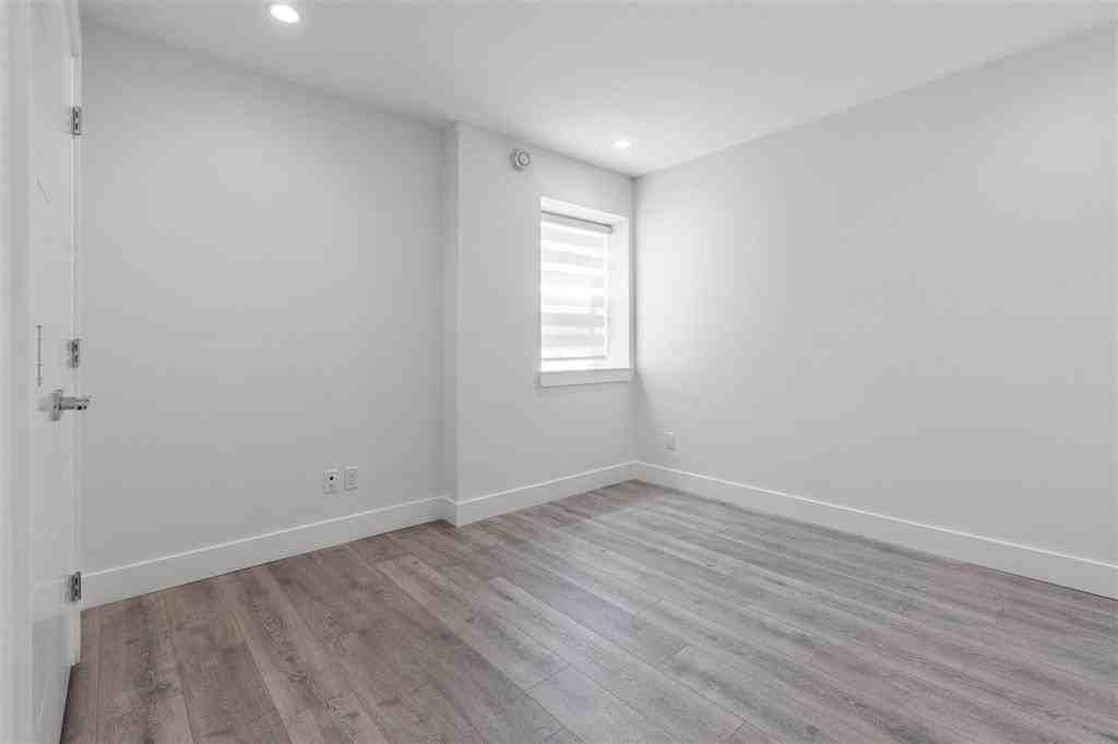 8041 10th Avenue - Photo 2 of 5