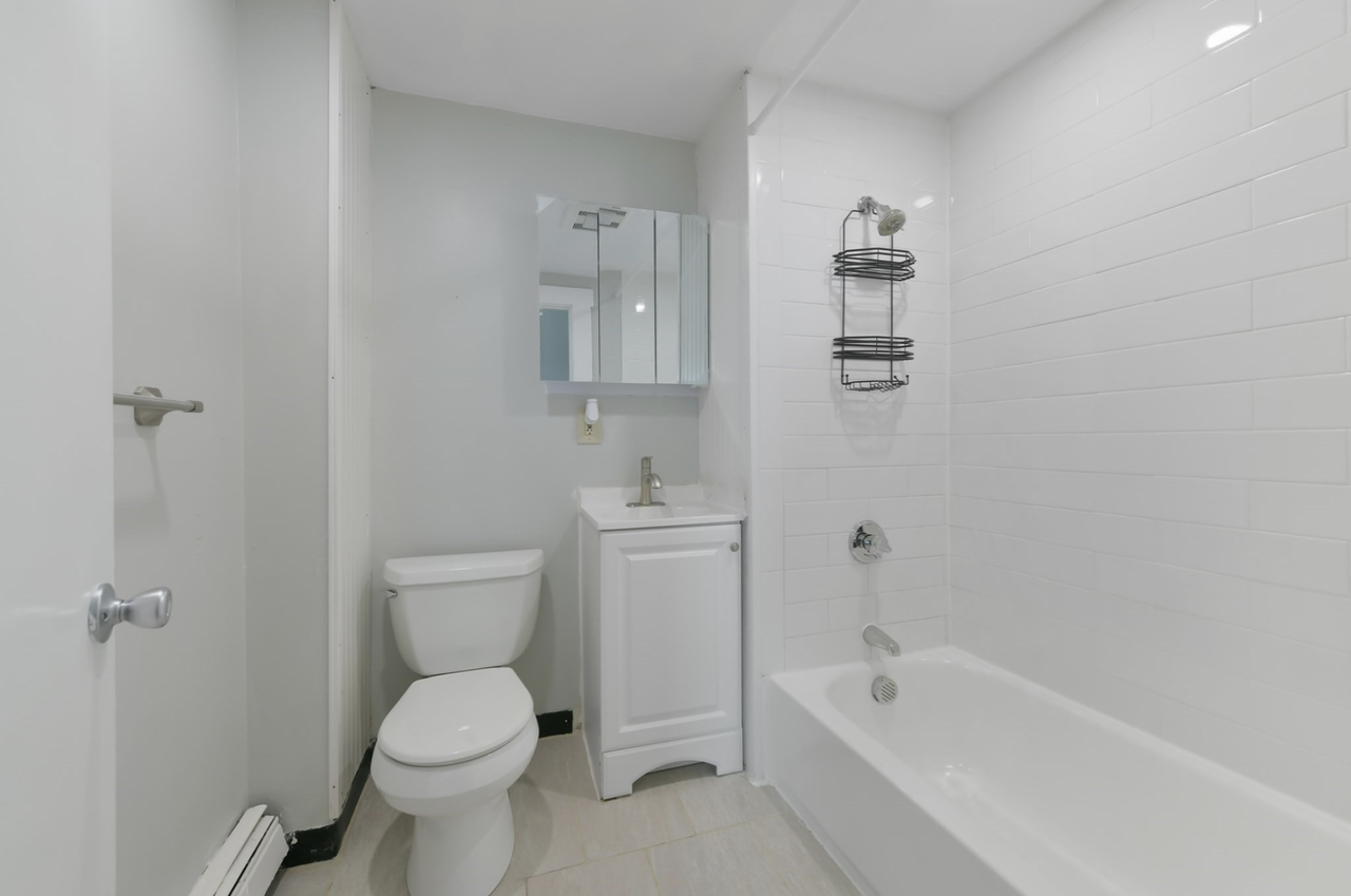 553 Dorchester Ave #2 - Photo 3 of 11