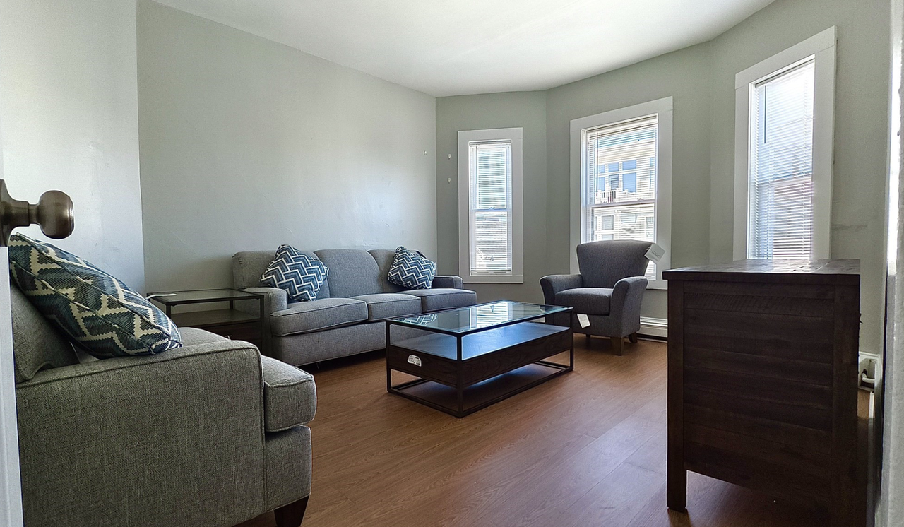 553 Dorchester Ave #2 - Photo 2 of 11