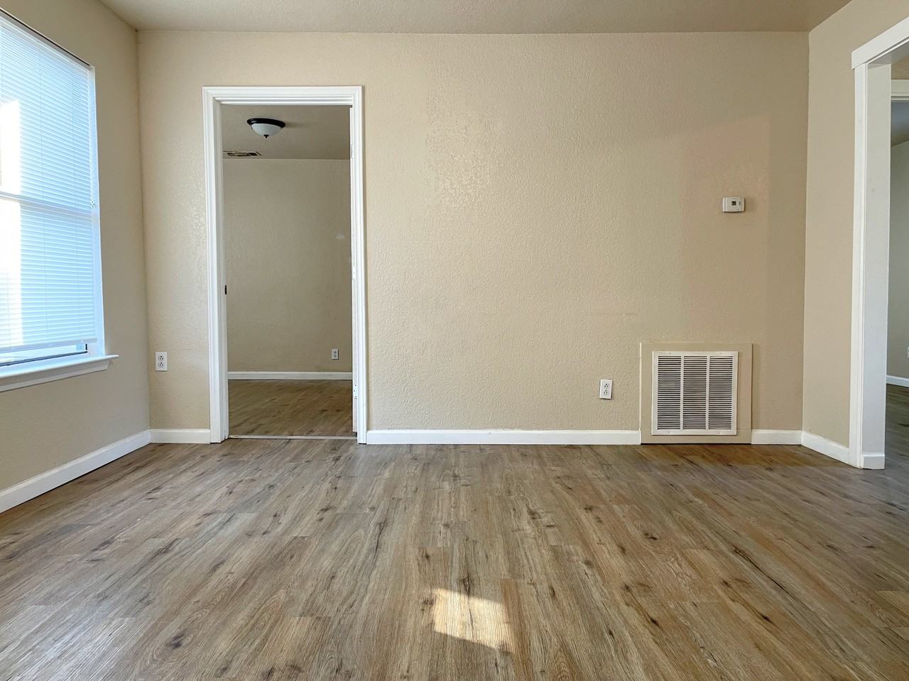 503 Sw 13th Ave #NA - Photo 2 of 12