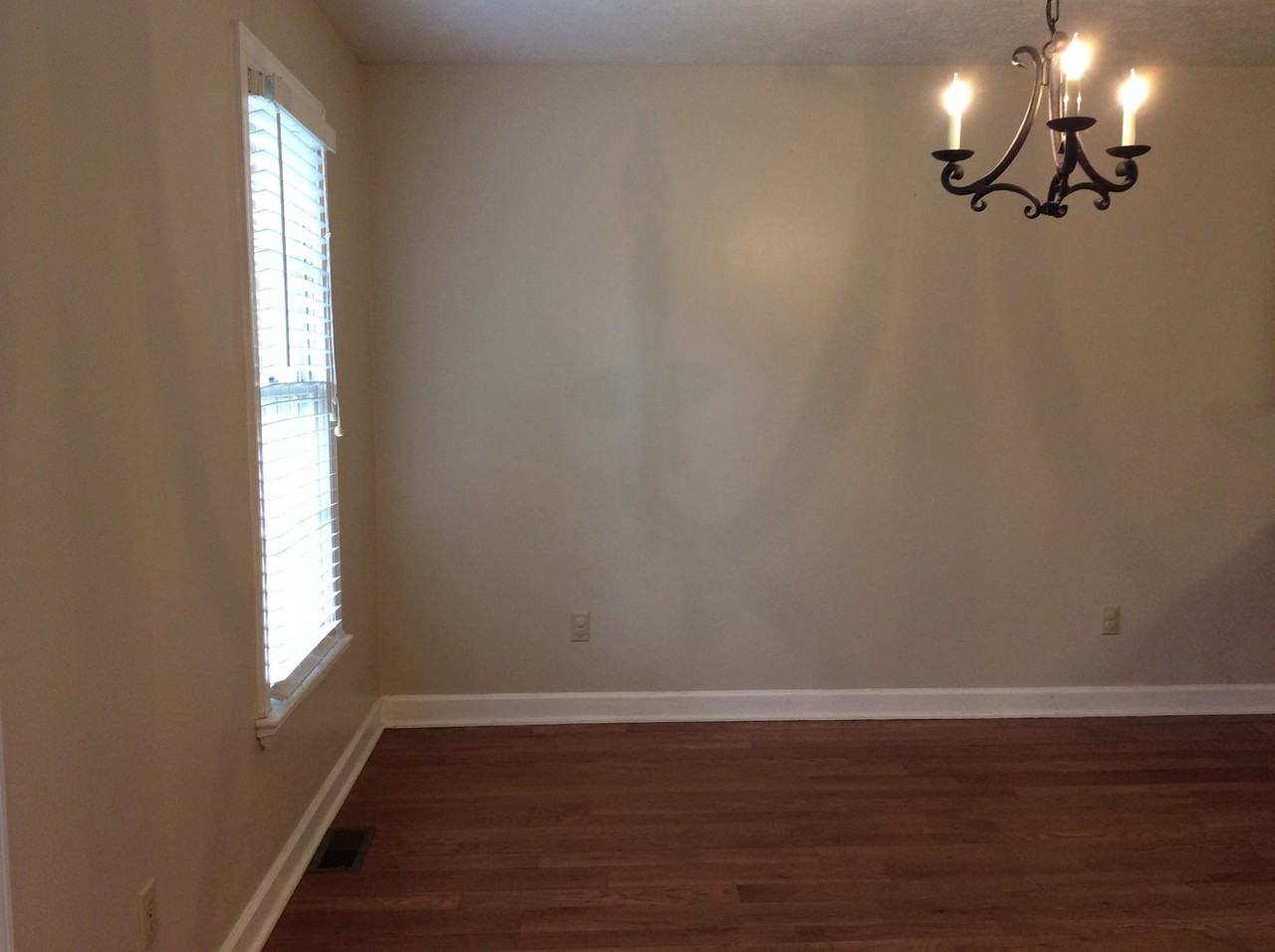 239 Nina Ln - Photo 3 of 16