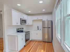 featured image of 88 Camp St #3