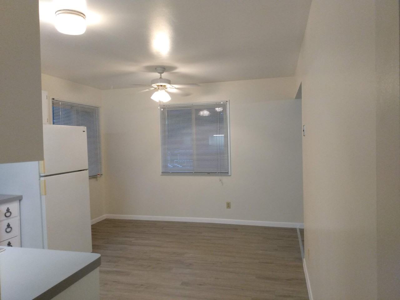 207 Mead St #4 - Photo 3 of 10