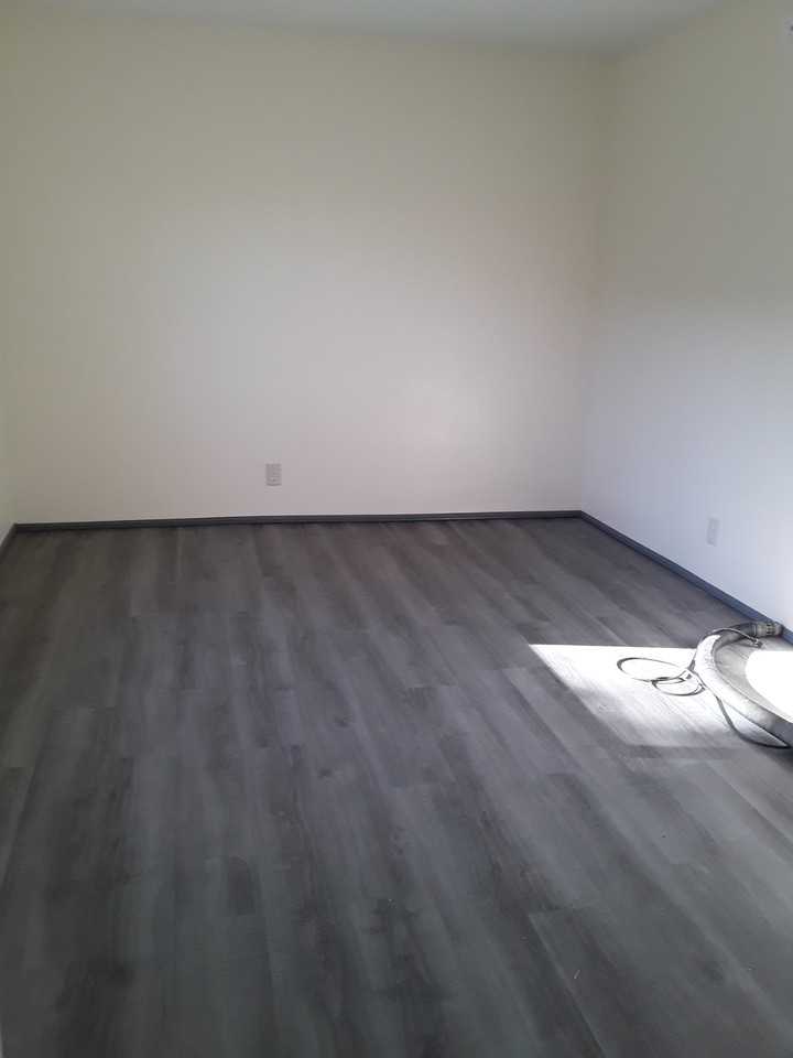 14900 Lemoli Ave #1 - Photo 4 of 4