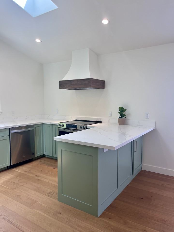 3205 N St #NA - Photo 5 of 14