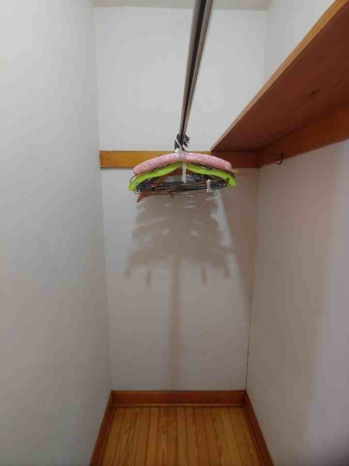 127 E 1st St #2 - Photo 3 of 18