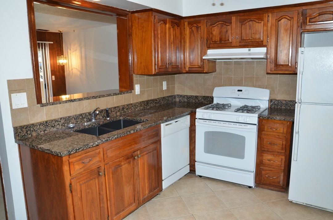 4944 Grand Ave #21 - Photo 5 of 16