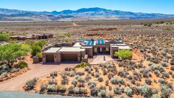featured image of 1637 N Olla Cir