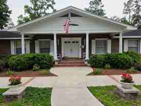 314 Sw Sunnydale Gln - Photo 1 of 1