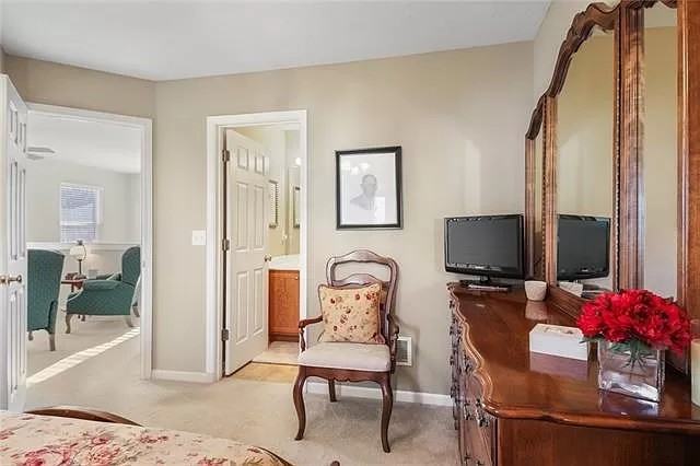 1818 Nw 82nd St #NA - Photo 2 of 15