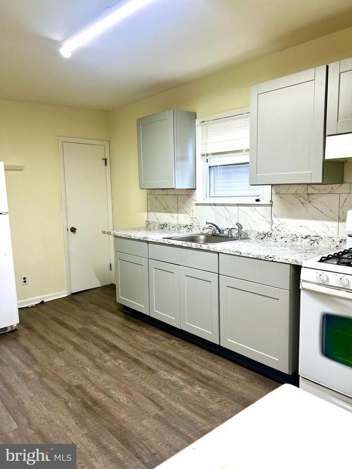 75 E Browning Rd #75 - Photo 3 of 14