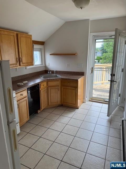 265 Rea Ave #2-2 - Photo 2 of 10