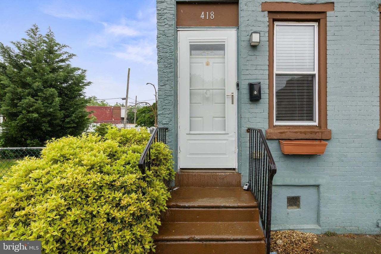 418 Vine St #418 - Photo 2 of 25