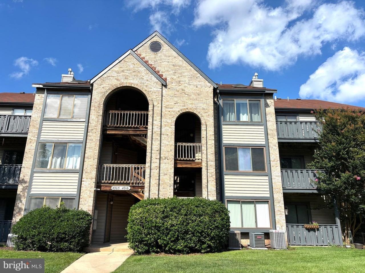 4905A Dunbarton Rd #4905