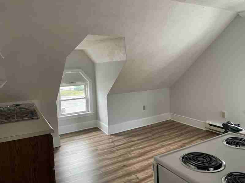 54 Water St #C - Photo 3 of 7