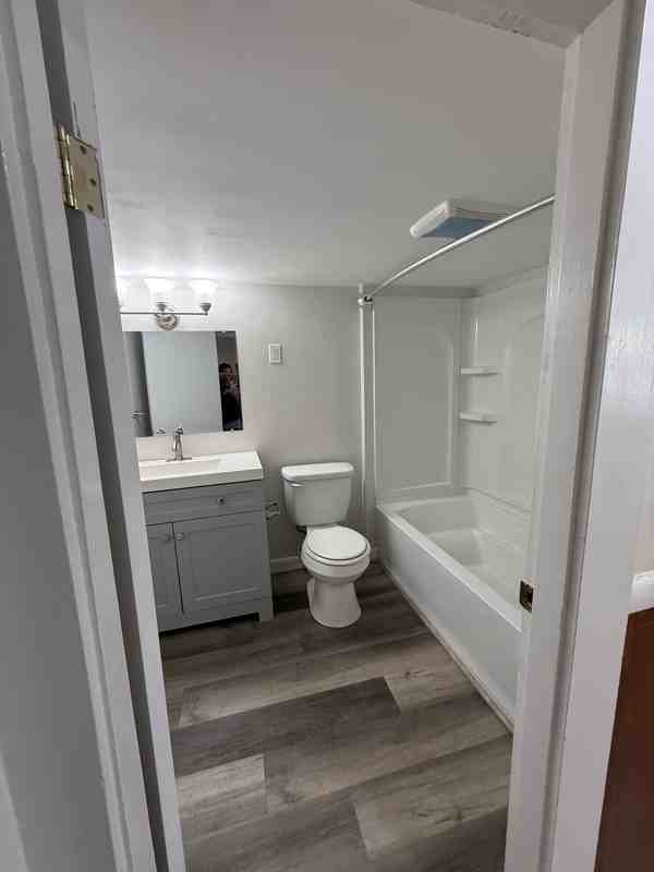 9A Old Rockingham Rd #9A - Photo 3 of 9