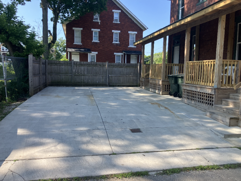 326 Taylor Ave - Photo 3 of 19