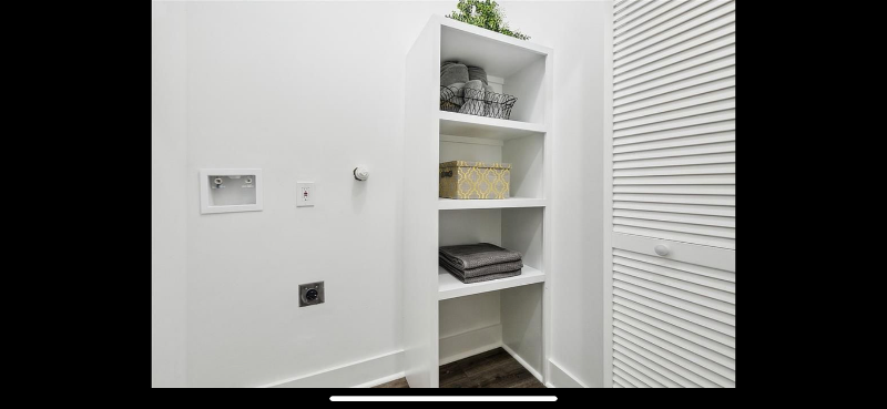 2558 N Rocheblave St - Photo 2 of 13