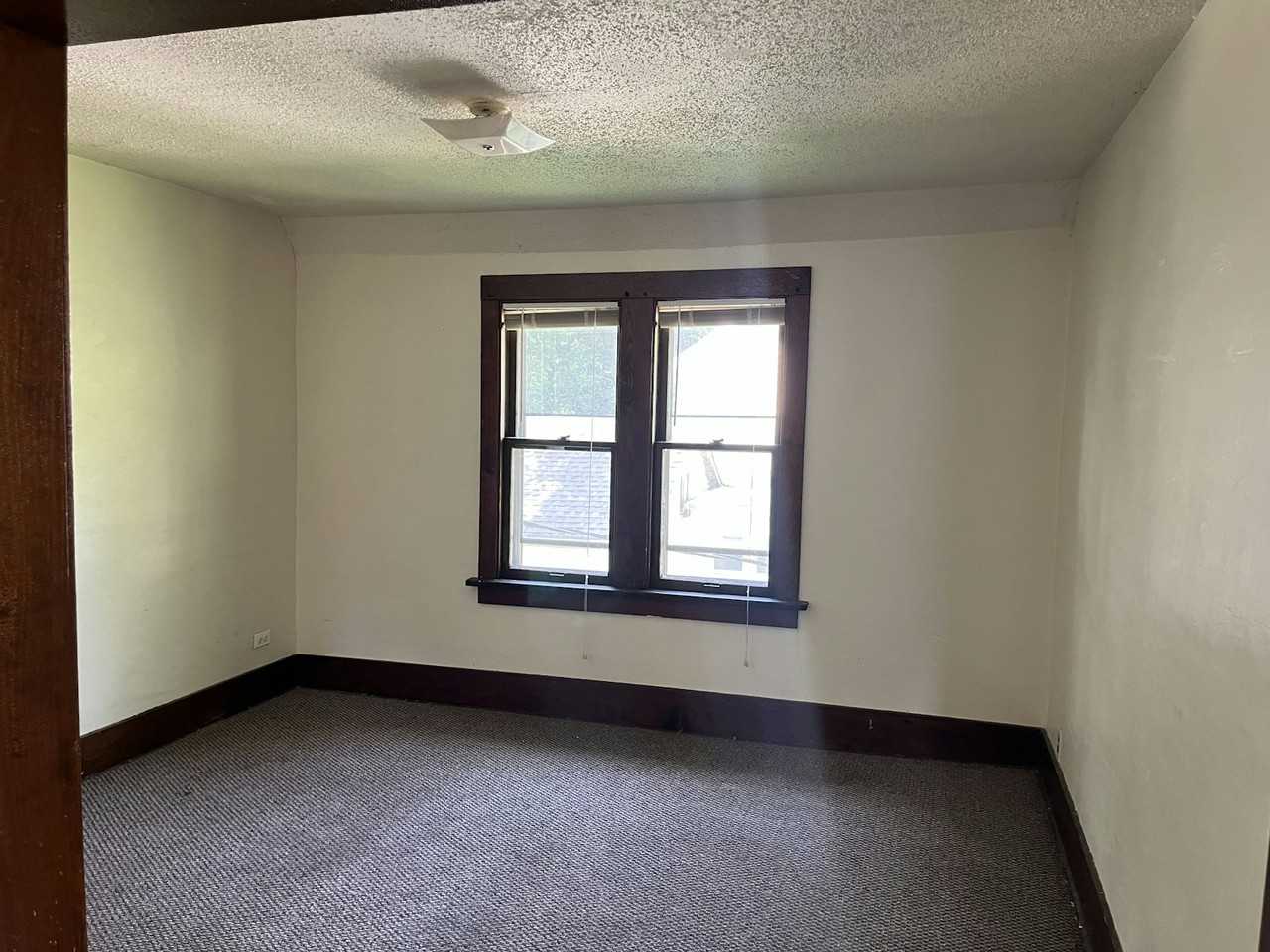 511 South 3rd Street, Unit 1/2 - Photo 3 of 7