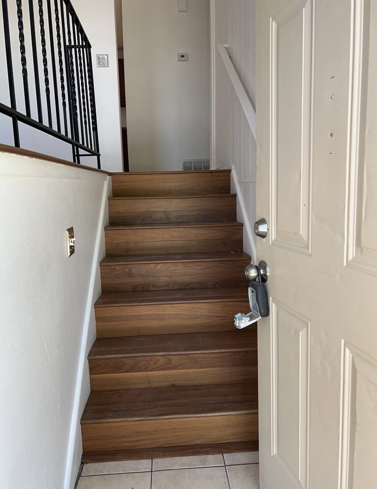 265 E 5900 S - Photo 2 of 28