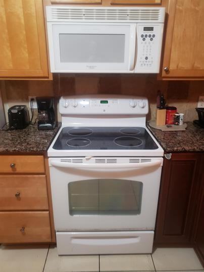 2925 Montclaire Ave Duplex - Photo 7 of 16