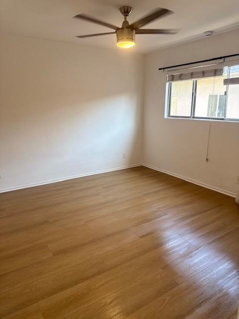 725 North Sycamore Avenue - Photo 4 of 12