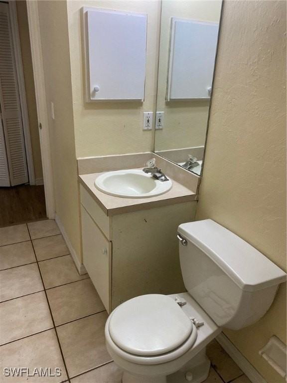 2217 Leda Ave S - Photo 6 of 15