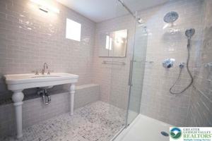 featured image of 519 Ferry St Unit 1 #1