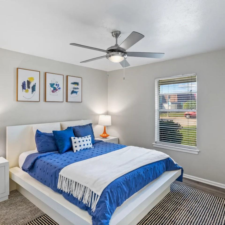 The Hayes Apartments - Photo 5 of 50