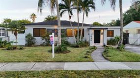 1040 Ne 143rd St - Photo 1 of 1