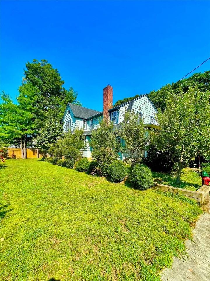 19 Hanford Pl - Photo 3 of 24