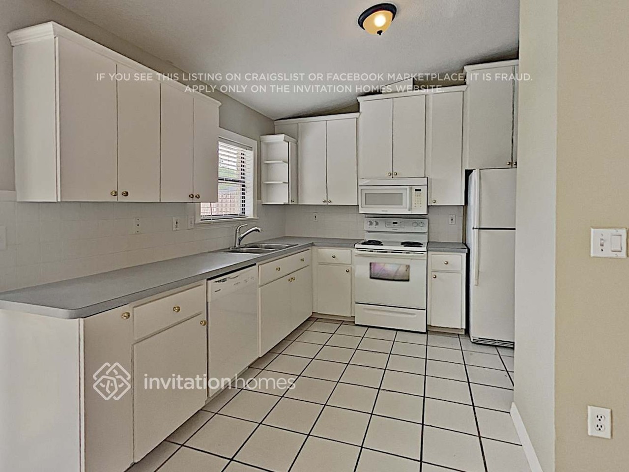 3616 75th Dr E - Photo 5 of 11