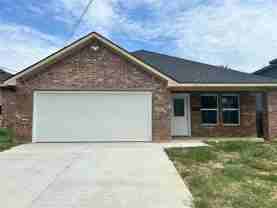 5021 Chapman St - Photo 1 of 1