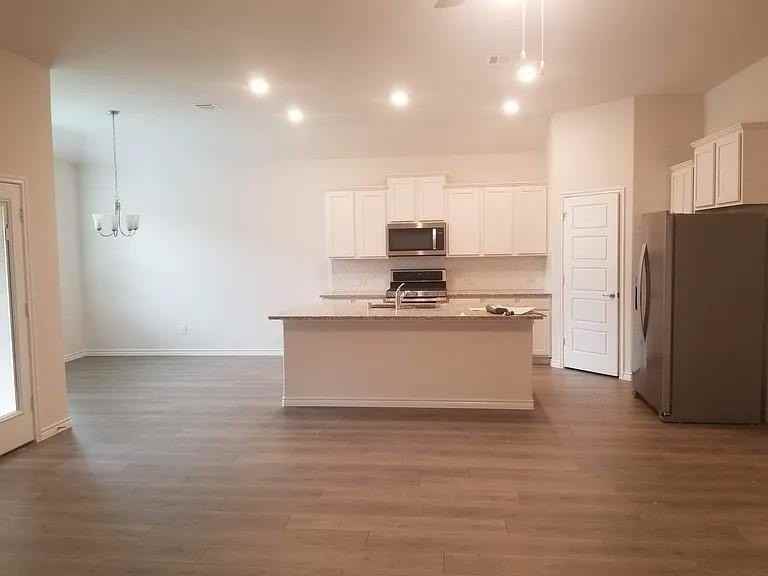 3805 Caddo Ln - Photo 6 of 18