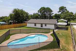 208 Ponderosa Ln - Photo 1 of 1