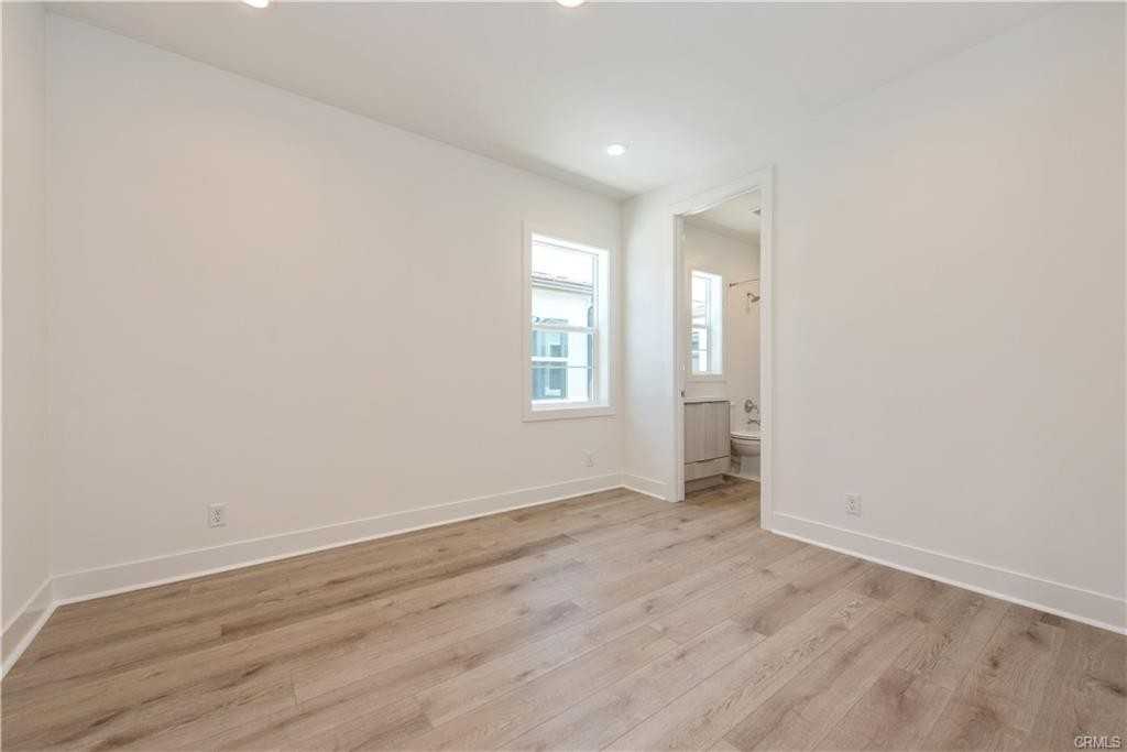 160 Orange Grv - Photo 2 of 8