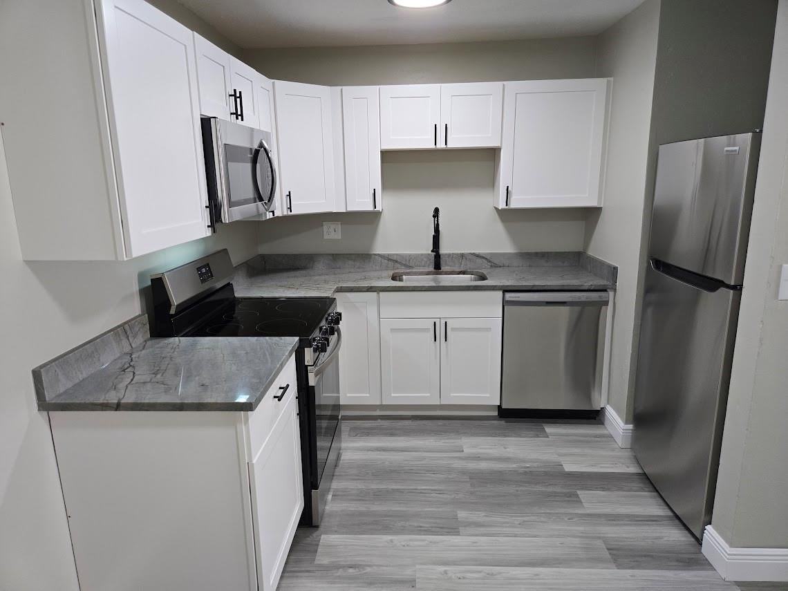 8601 Northwest 35th Street - Photo 7 of 13