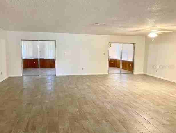 5320 Williamsport Drive - Photo 2 of 16