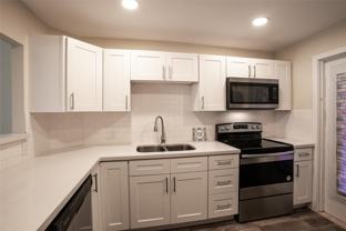 3200 N Palm Aire Dr - Photo 1 of 1