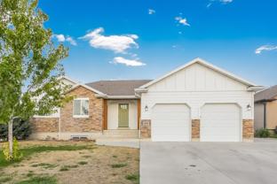 1112 Sw - Photo 1 of 1