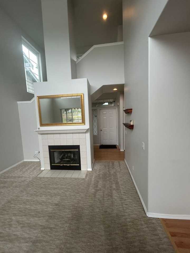 5615 S 234th St - Photo 3 of 29