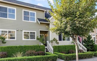2343 Ne Park Dr - Photo 1 of 1