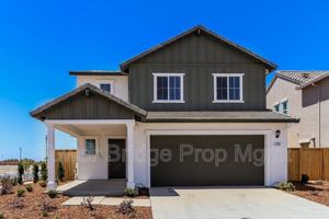 featured image of 2033 Blue Star Dr