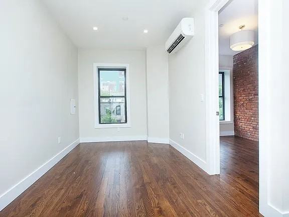 252 W 132nd St #6 - Photo 7 of 9