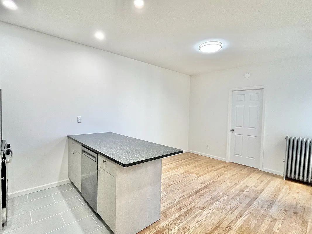 2 Doscher St - Photo 2 of 9