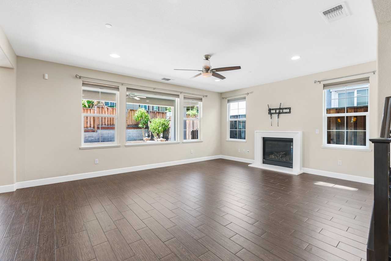 334 W Huntington Ave #NA - Photo 2 of 35