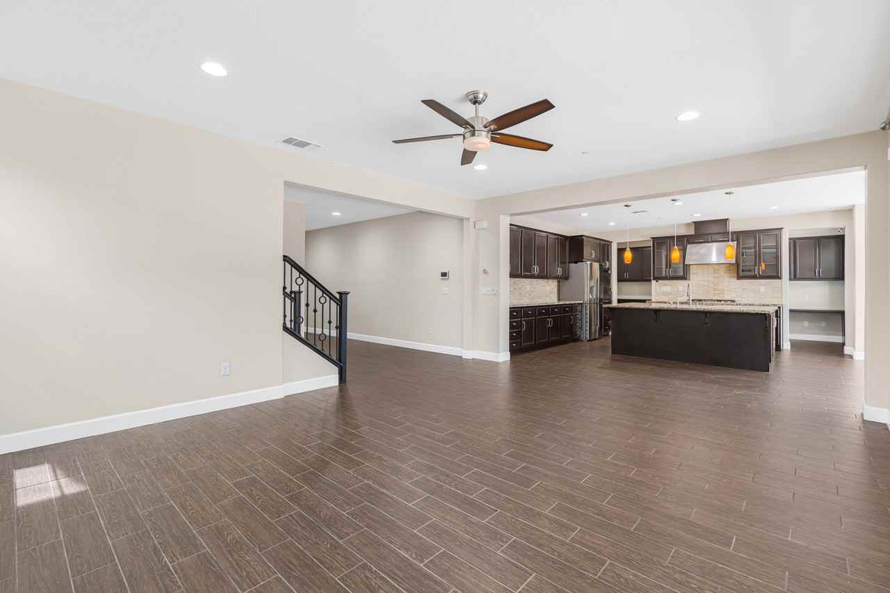 334 W Huntington Ave #NA - Photo 3 of 35